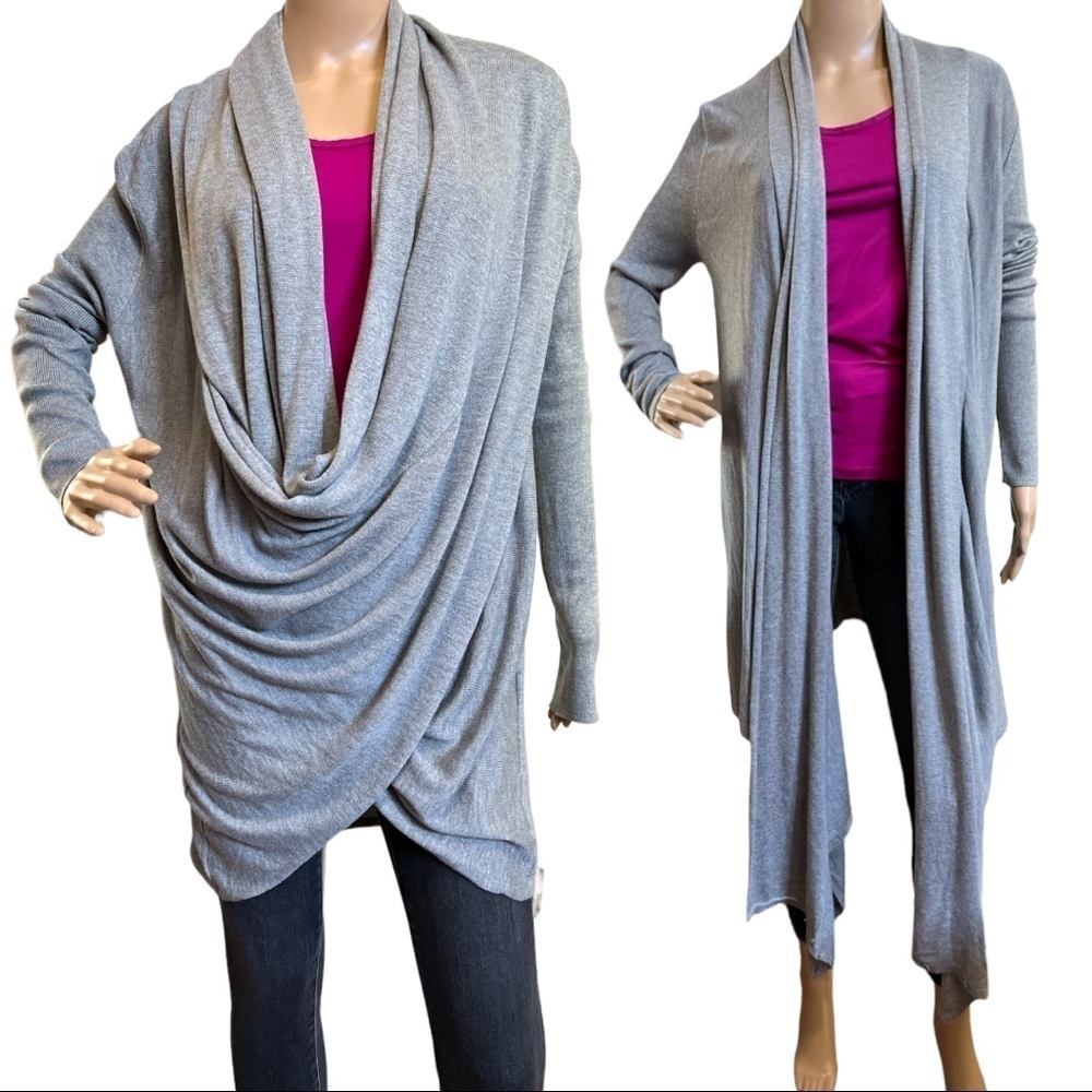 Nordstrom Lingerie Gray Waterfall Wrap Oversized
Cardigan Sweater Women's M